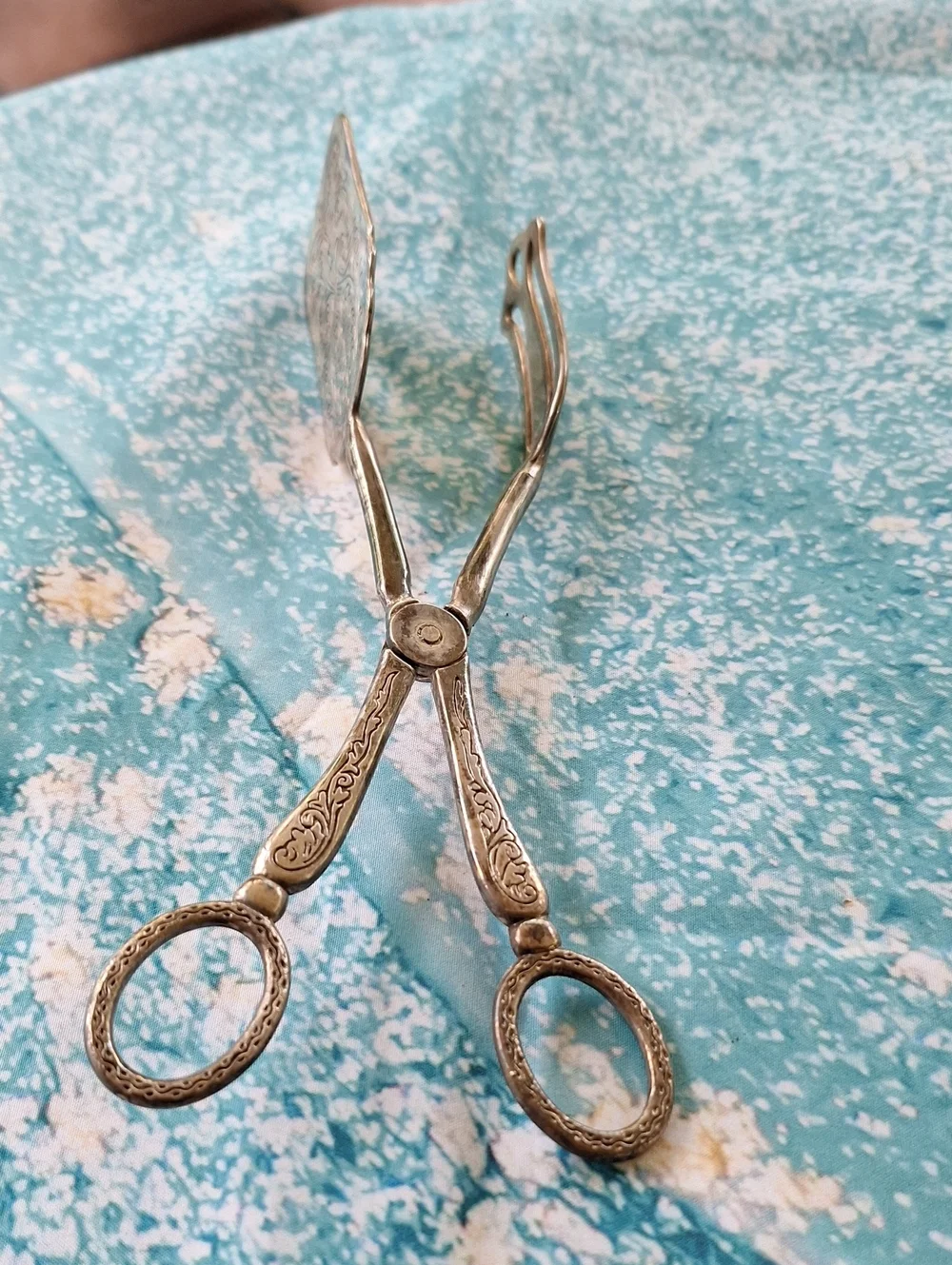 Vintage Silver Plated Ornate Sugar Tongs